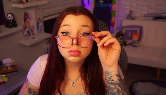 mommy_red