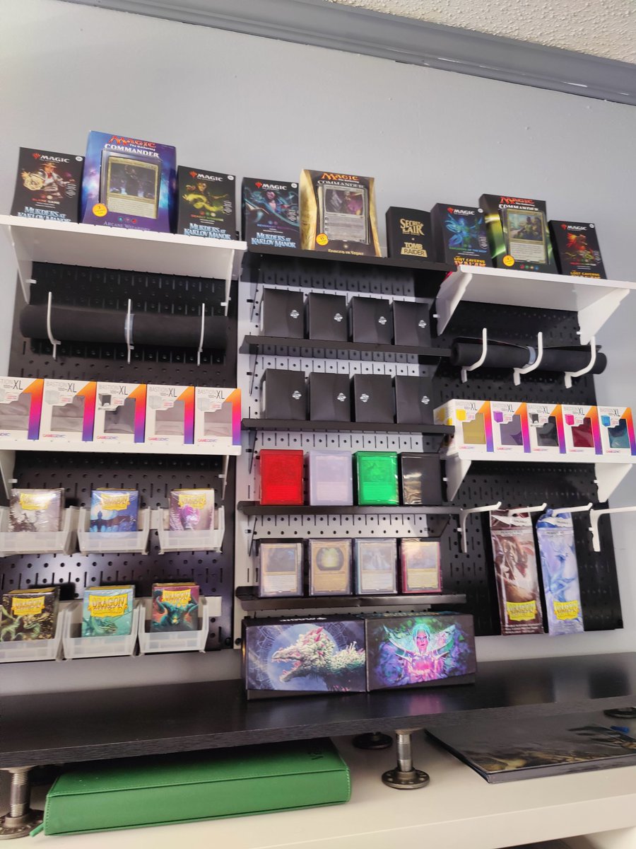 RetroMrLiquid's tweet image. Needed to organize and display my MTG DECKS and supplies. @WallControl did the job. Dope results. More organizers to come. #wallcontrol #pegboard