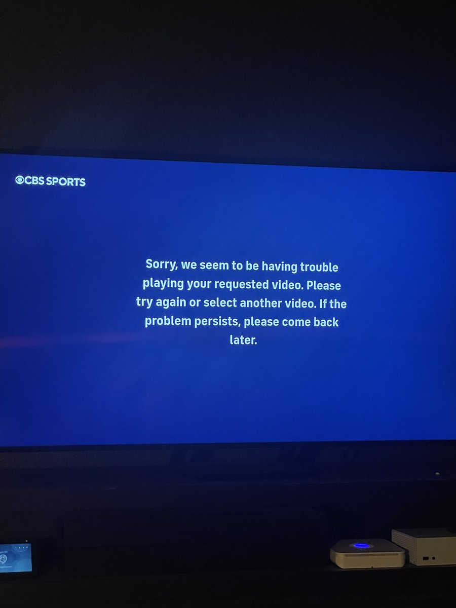 GraceBregard's tweet photo. @CBSSports what do you mean come back later?? IT’S THE SUPERBOWL https://t.co/Mf9XgIzDA3