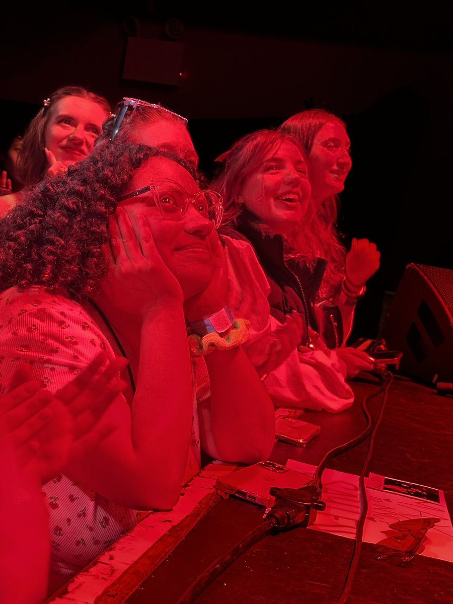 ayeohkristen's tweet photo. Such a magical thing to witness Del seeing Max from the front row for the first time 🥹♥️
#LoveInStereo https://t.co/ntz6psDXdE