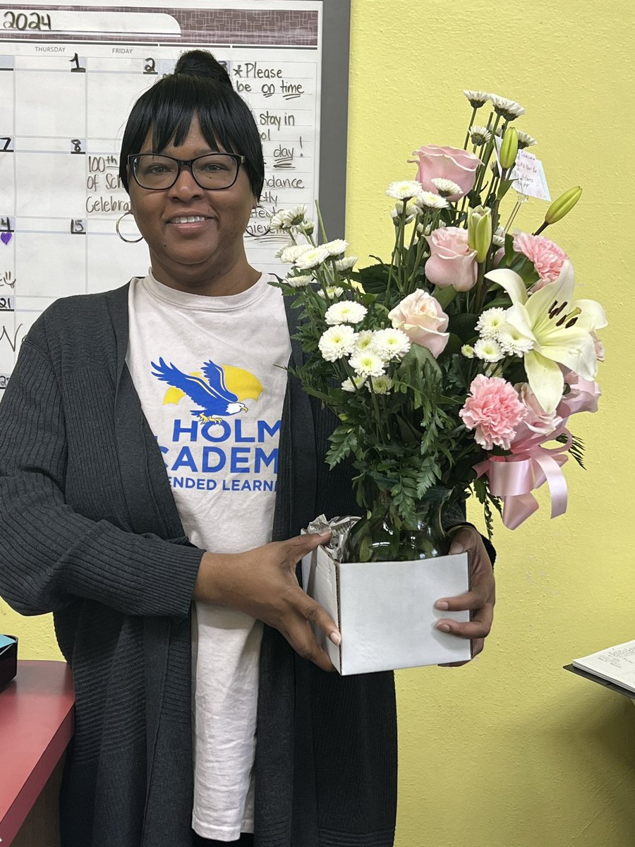 alholmes_dpscd's tweet photo. Celebrating our very own Counselor Harris-Wilson during National School Counseling Week. https://t.co/rttrZiYyrg