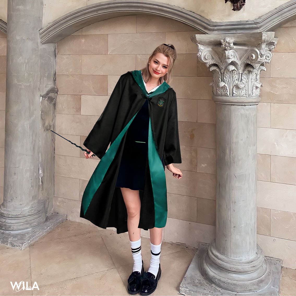 huffever_'s tweet photo. #MONSAMau Mon muda de continente com os pais, tendo que sair de Hogwarts, e ao se mudar para a Tailândia ela é transferida pra a Escola de Magia Mahoutokoro, que fica no Japão.

— Hi, i from Thailand – Sam se apresenta simpática para a garota tímida. https://t.co/SBK7N8Jwta
