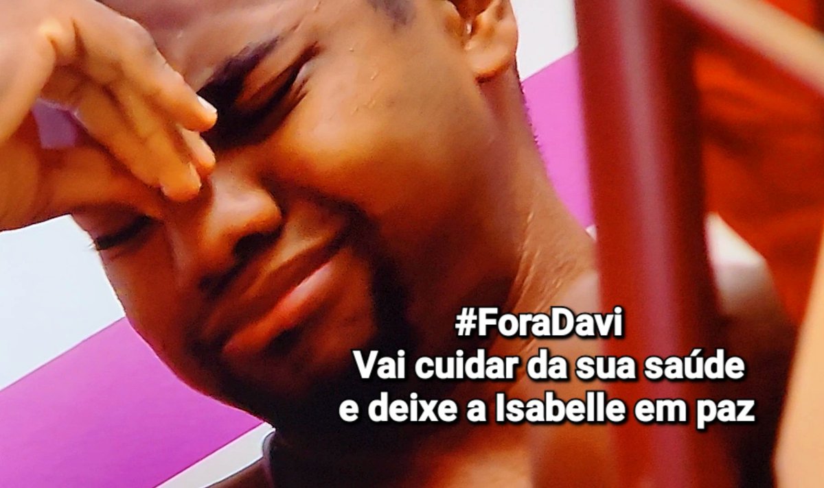 JateneCiro's tweet photo. O BONINHO TRAVOU O BOTÃO QUE IA SER APERTADO PELO DAVI, O CARA TÁ COM DENGUE PORRA, NÃO É JUSTO TIRAR ISABELLE OU MARCOS, UMA PUT@ SACANAGEM ESSA COBRANANDA ESCAPAR 🐍#ForaDavi
#FicaIsabelle 
#FicaMarcos https://t.co/rvlFL2uZ1R