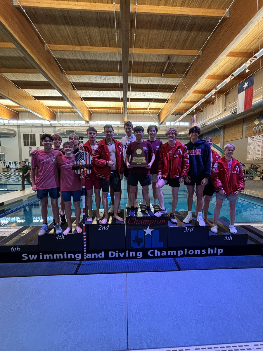THE Atascocita Eagles Swimming &amp; Diving Team handled business this weekend at the Regional Championships! 

- Boys team took 1st place 

- Girls team took 2nd place 

- 6 Individual STATE qualifiers

- 5 relays going to STATE 
<a href="/HumbleISD_Ath/">Humble ISD Athletics</a> <a href="/HumbleISD_AHS/">The Atascocita HS</a>