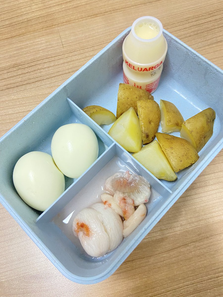 faznotfas's tweet image. sarapan dulu ga sii