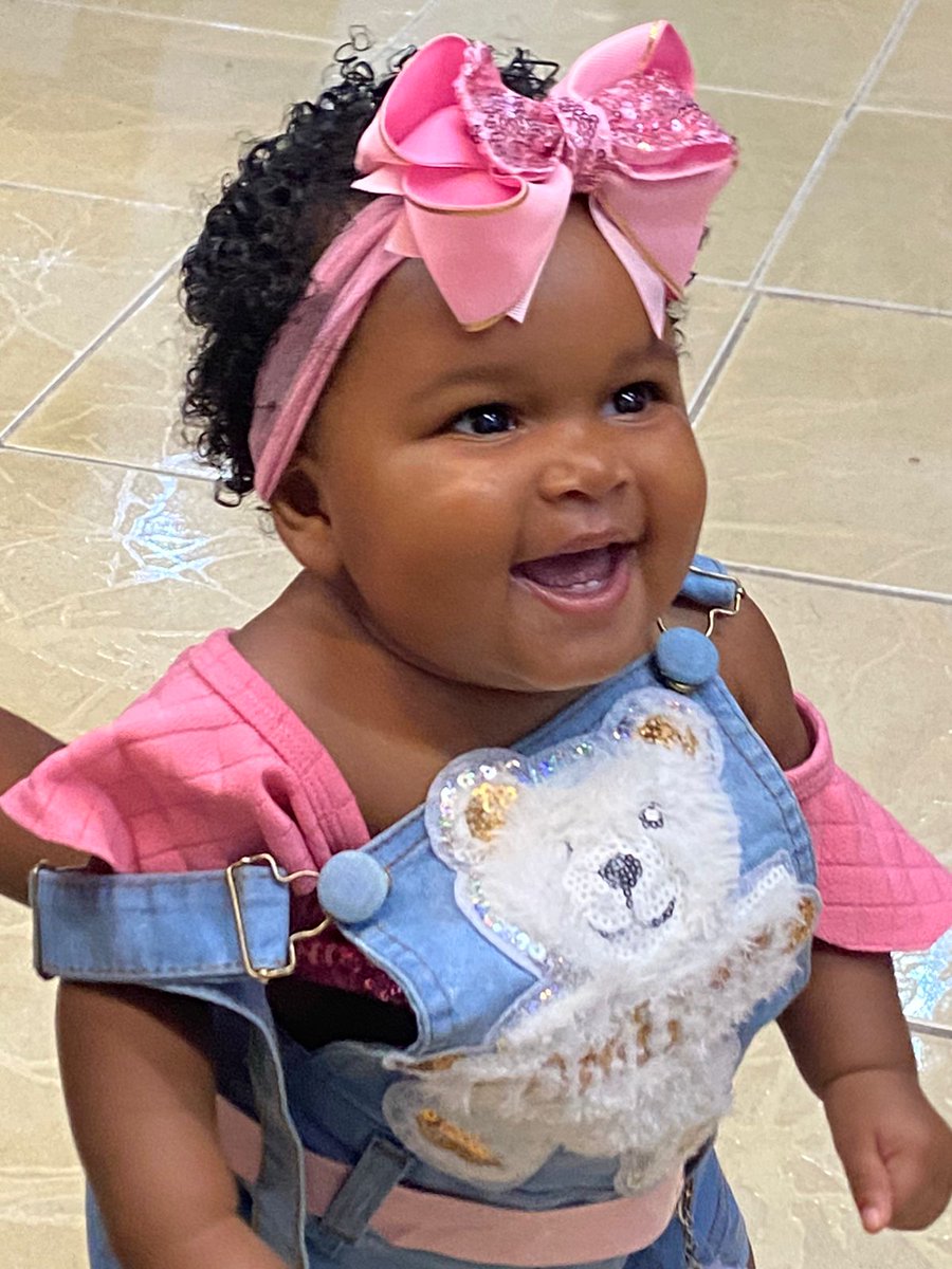 _WFenty's tweet photo. Minha mini versão pra vocês!!! Meu mundo é rosa gente 💖💖💖💖💖 https://t.co/5RBRnxlMOc
