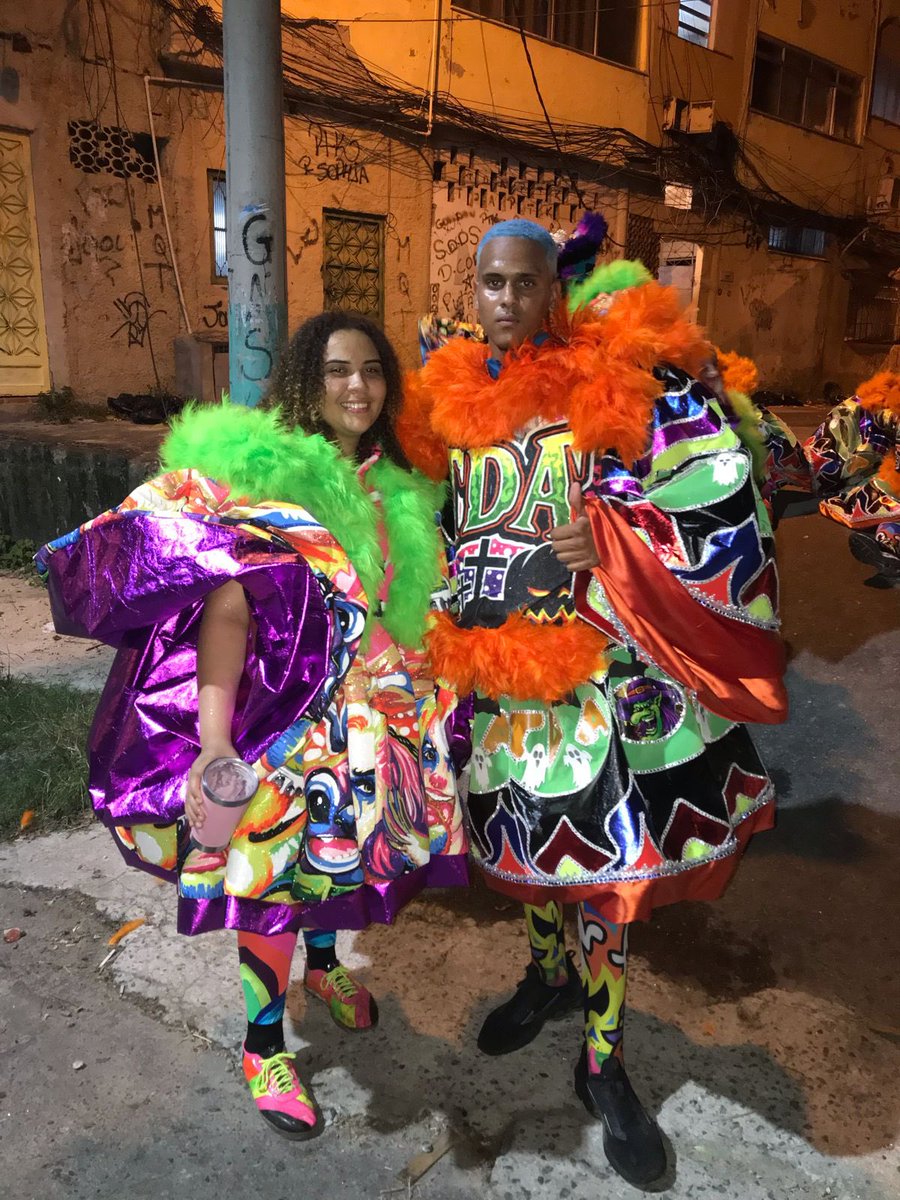 Kndasalturas33's tweet photo. A bandeira é uma só 🎌🎭,tda e mqt 01 🫡🤩🤪 https://t.co/vIzAlTPkzr