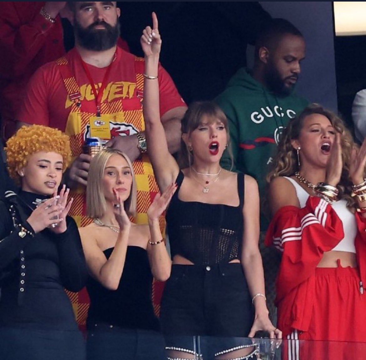 PASsablerderbysieger tweet media