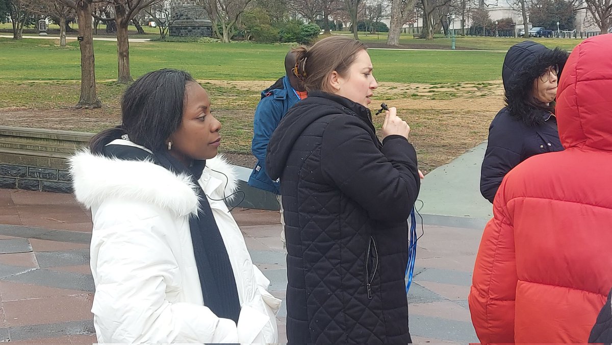IVLP 2024- Jour 1

International Vistors Leadership Programm. Des journalistes venus de 12 pays africains ont visité Maison Blanche; Hôtel historique Willard , Le Capitole , Mémorial de Martin Luther King et Mémorial de Lincoln. <a href="/AleshOfficiel/">King Lesh 👑</a> <a href="/Zoom_eco/">Zoom Eco</a>