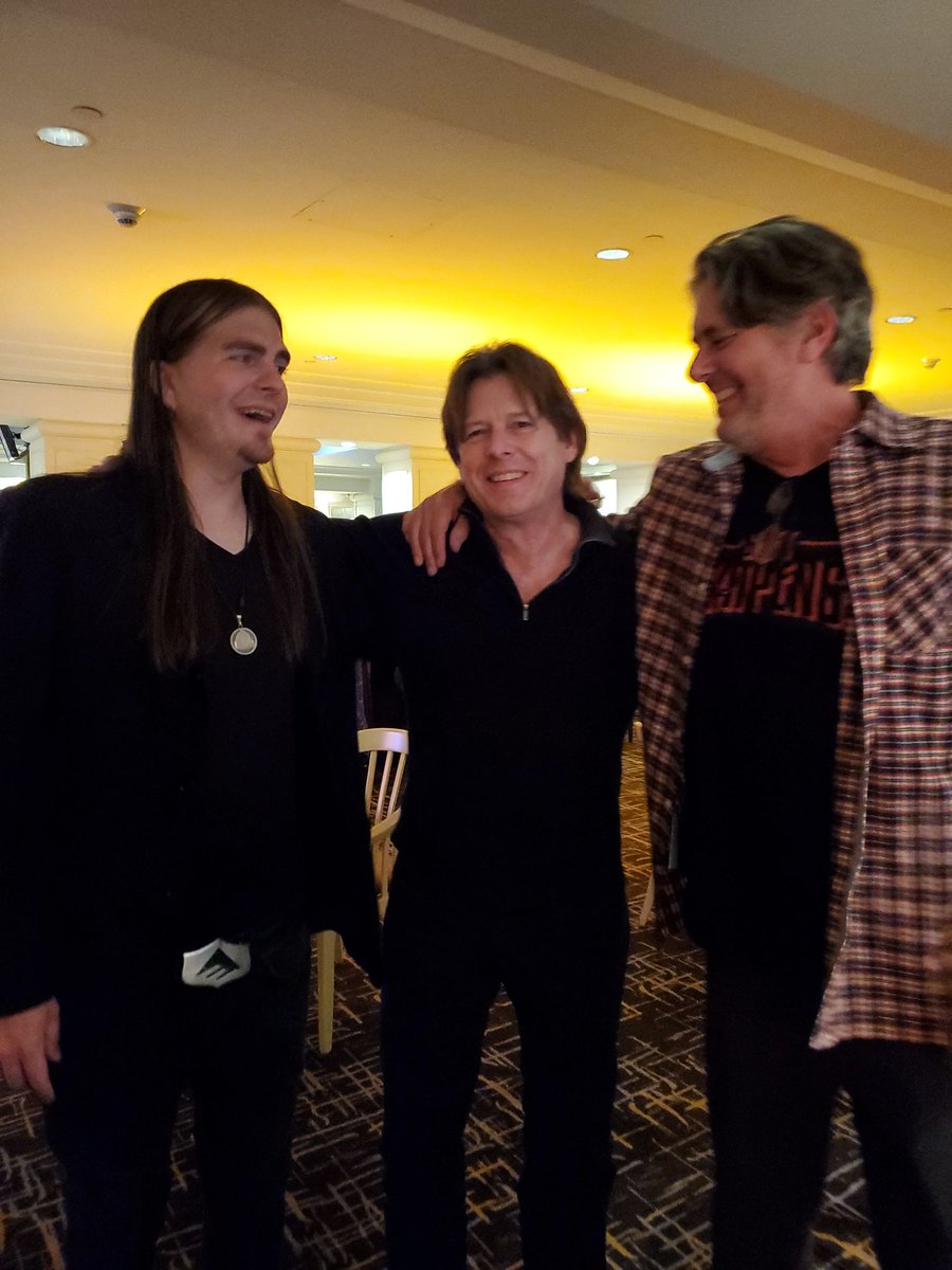 ShiftHappensPod's tweet photo. The Mischief Makers Reunion - C.L.E. 2024
@TheTicTockMan @adsbradharris
#ConsciousLifeExpo
#ConsciousLifeExpo2024
#GTWYC https://t.co/l7Bv0b1fDr