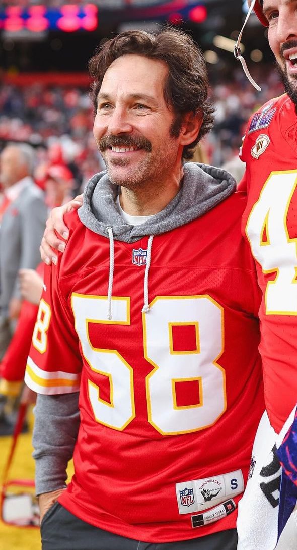 ruddcomfort's tweet image. the chiefs better win the super bowl again 'cause i don't want paul rudd to be sad.
#SuperBowlLVII