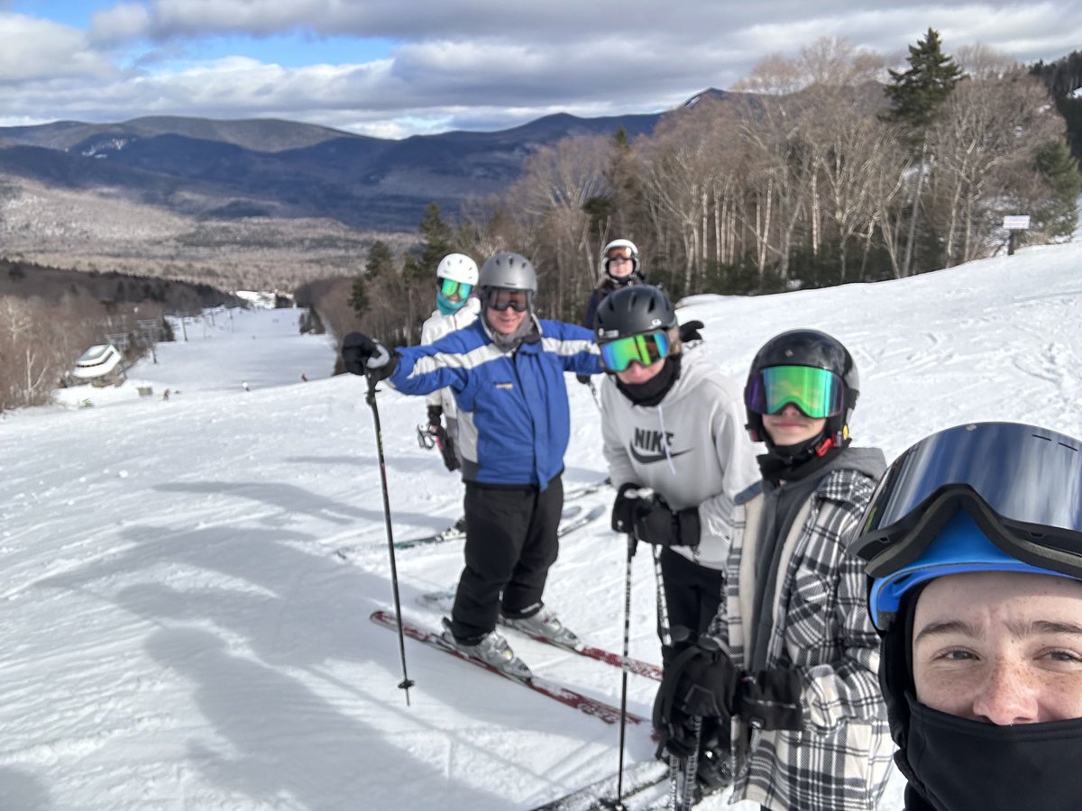 Christopher Sullivan tweet media