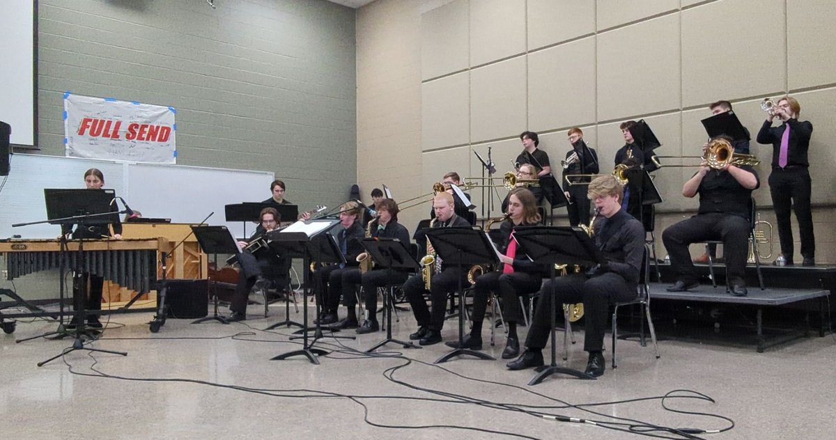 IndianolaHSband's tweet photo. The SE Polk Jazz Fest was yesterday and the 8th grade jazz band, Jazz 2 &amp; Jazz 1 performed. Jazz 1 &amp; Jazz 2 both placed 4th in their respective classes! Great job! https://t.co/FvVHjK5Wr2