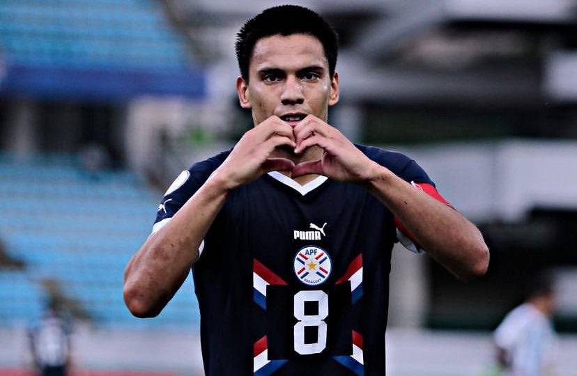 ¿Endrick? ¿Echeverri? ¿Almada?

Salúden al mejor jugador del Pre Olímpico, Diego Alexander Gómez Amarilla. 🇵🇾