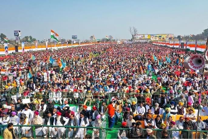 HPCheema8's tweet photo. Congress President Shri Mallikarjun Kharge addressed the 'Karyakarta Sammelan' in Samarala, Punjab.  Punjab is the land of heroes and food givers. The heroes and farmers here never kneel down before injustice.  In the coming elections. @Partap_Sbajwa https://t.co/wzPdTQf6ic