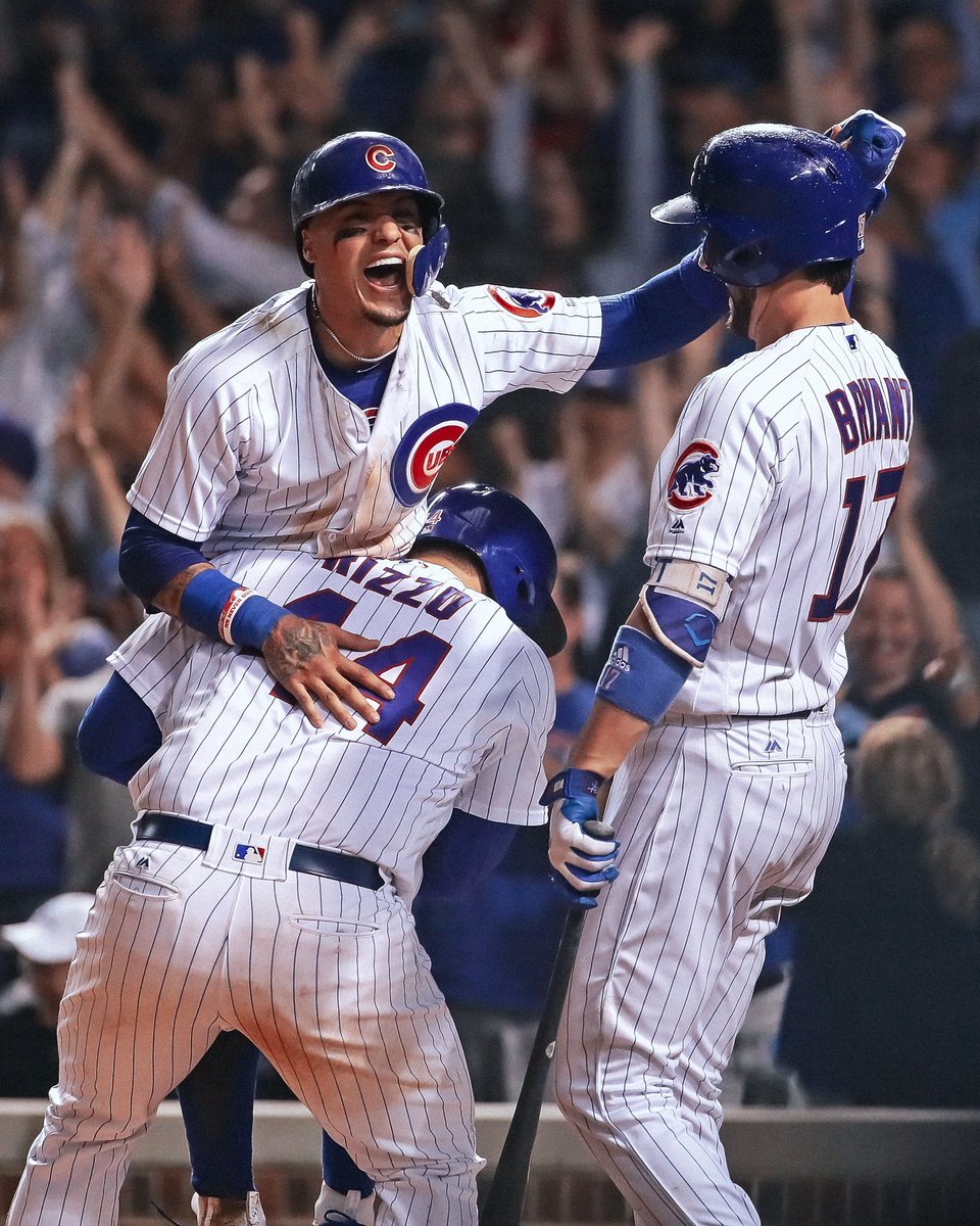 CHGO_Cubs's tweet photo. Usher, Lil Jon, and Ludacris https://t.co/Yoez6Xx5Q8