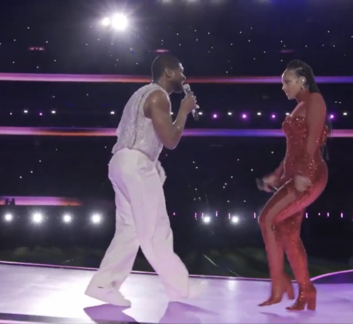 DrRockPed's tweet image. El último leucocito y eritrocito poniéndose de acuerdo para sacar el jale en la anemia severa.