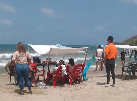 cmdnapc's tweet photo. Nuestro equipo en el #puntodecontrol de #Patanemo para preservar los derechos de niños y adolescentes que nos visitan en estos #CarnavalesFelices por instrucciones del alcalde @JCbetancourt72 @apuertocabello @MaDanielaDiaz31 https://t.co/TSGVEqz02b