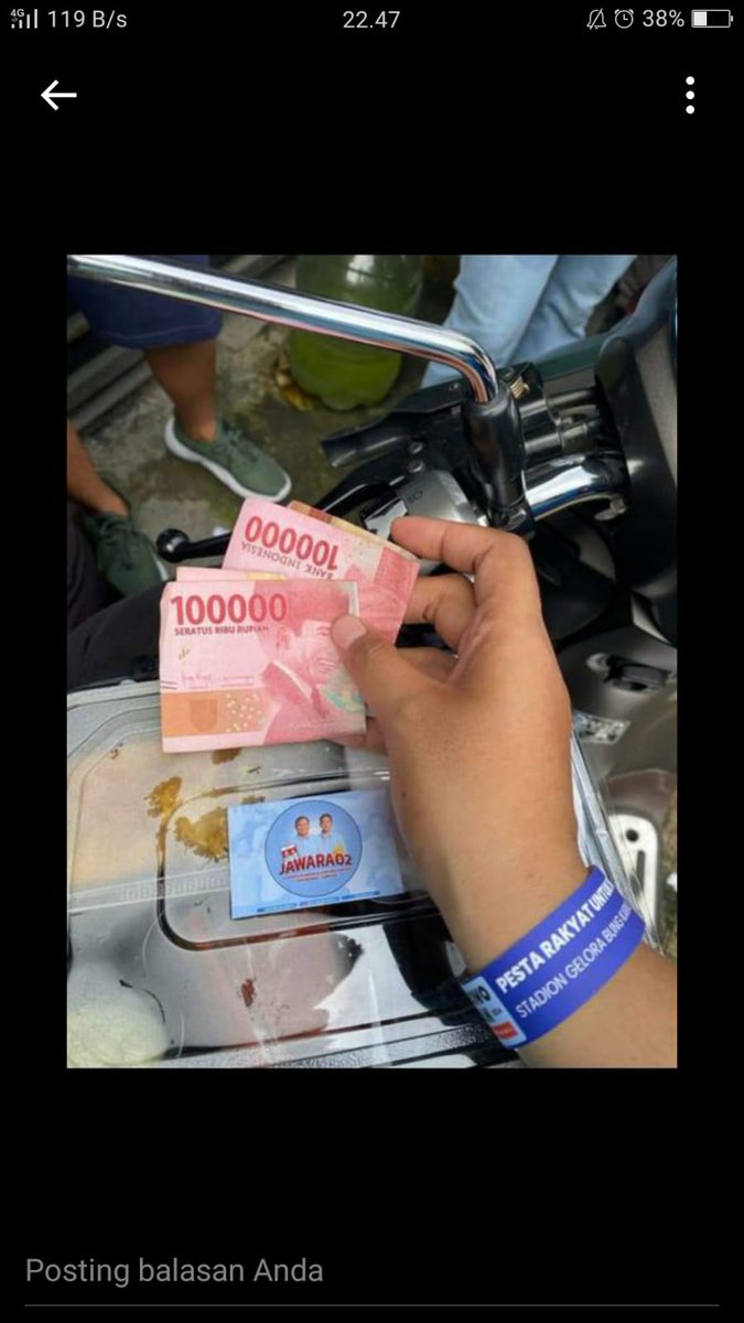 badut Ancol tweet media