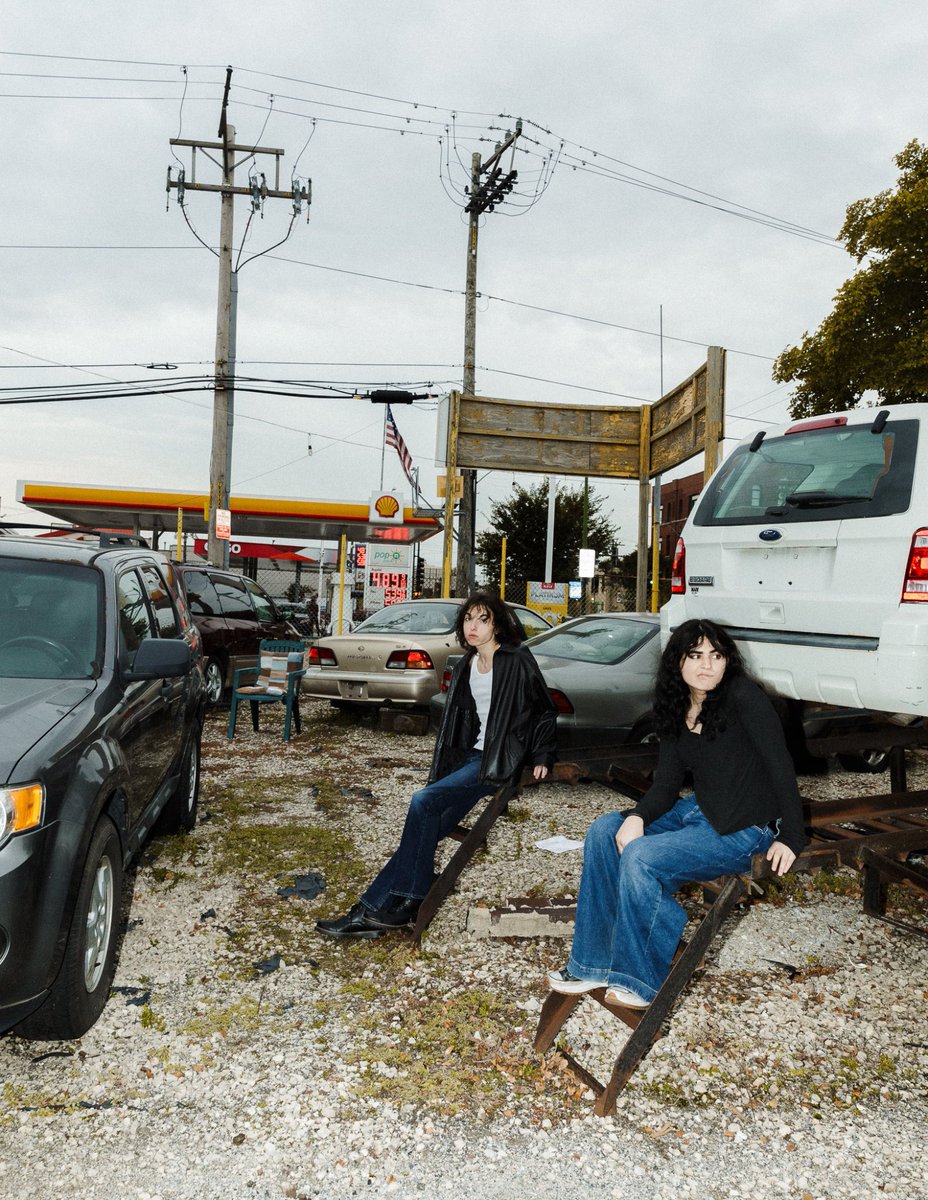 und3rsc0rd's tweet image. 🚨 | underscores and Jane Remover are reportedly in talks to headline the 2025 #SuperBowl  halftime show, Variety reports.