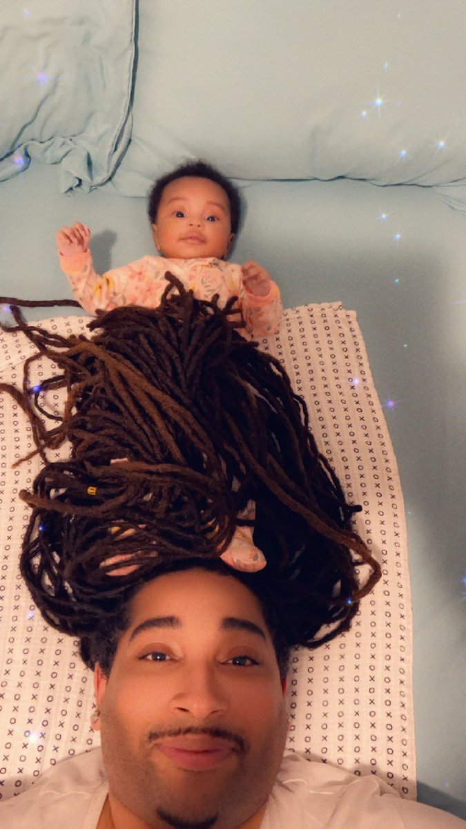 My world sitting on top of my head.  My beautiful daughter Renesmee.  I love you sweetheart. #daddysprincess #daddylittlegirl #shotgunpolished