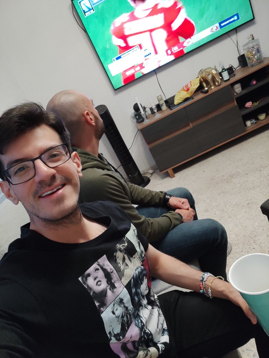 ChampyOchoa's tweet photo. #MiRazonEs ver la remontada del novio de #TaylorSwiftSuperBowl en @AztecaDeportes https://t.co/psplanc0yb