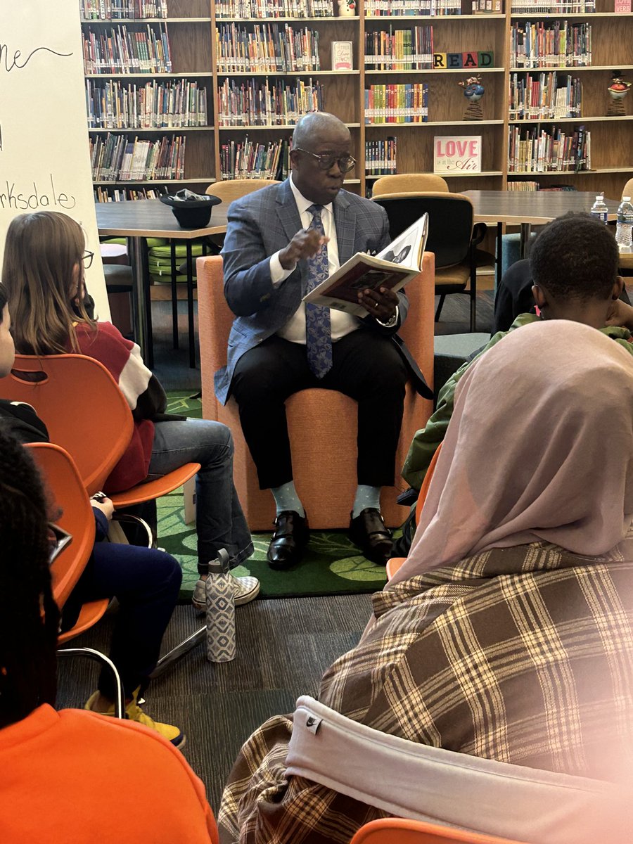 Incredible week! Started at the @OrchardSTEM @CLEMetroSchools on Cleveland’s West Side where I spent Monday am reading “Robert Small’s the Boat Thief” to a vibrant 6th Grade Class. They were absolutely inspiring. Thanks Class, Dr. Moss and Ms. Kelly! #BlackHistoryMonth2024