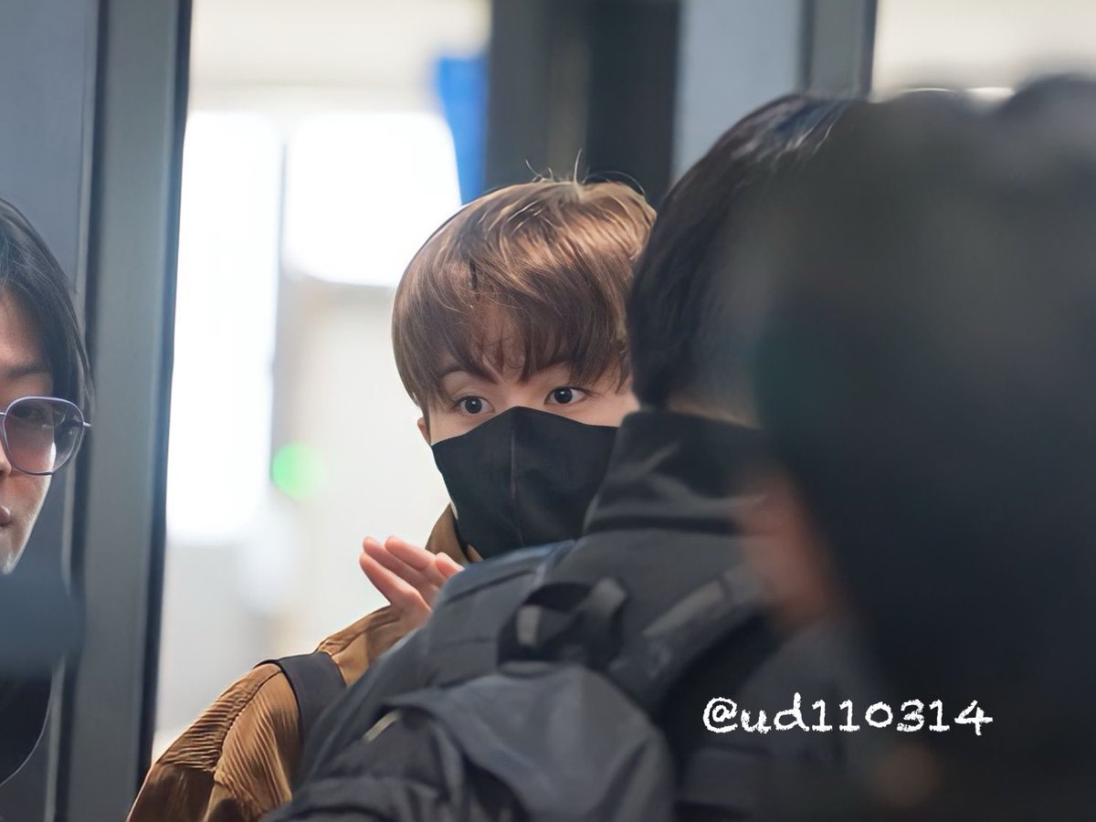 ud110314's tweet photo. 240212 NRT ✈️ ICN

#마크 #MARK #マーク
#NCT #NCT127 https://t.co/siKViSq3Tj