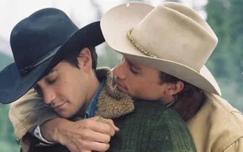 cfree94's tweet photo. me and who on march 29? https://t.co/1tXYJgyc7x