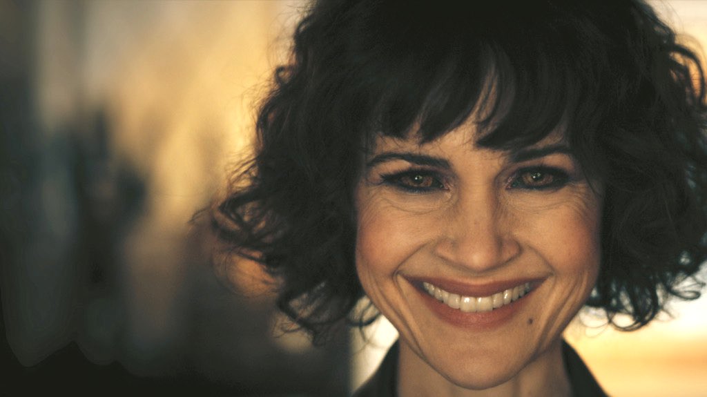 netflix's tweet image. 