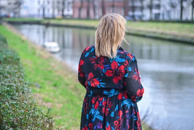 Laura (47) vecht terug na zware alcoholverslaving: “De rechter zag mij niet als ‘die verslaafde’” dlvr.it/T2cgLF