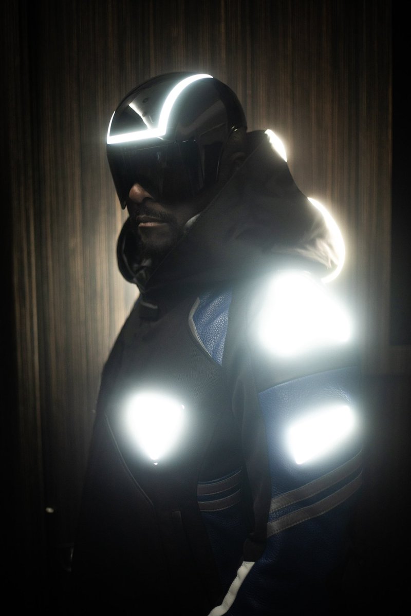 will.i.am tweet media