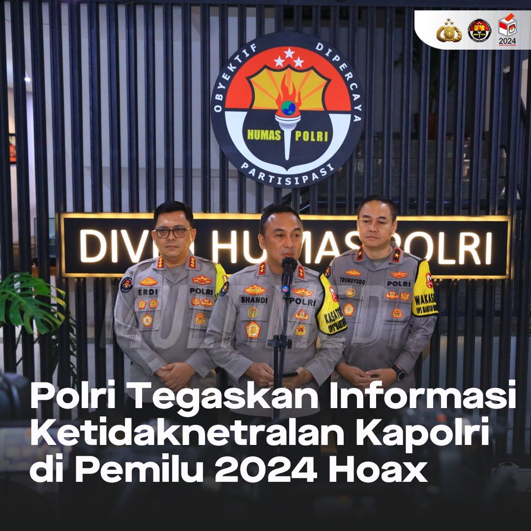Polres_Bwi's tweet photo. Polri menegaskan video yang beredar di media sosial yang menyebut Ketidaknetralan Kapolri Jenderal Polisi Drs. Listyo Sigit Prabowo, https://t.co/szy3GIyCda., dalam Pemilu 2024 adalah informasi yang menyesatkan atau hoax. 

Kawal Demokrasi Bersama
#WujudkanPemiluBerkualitas https://t.co/rj2JmiA12T