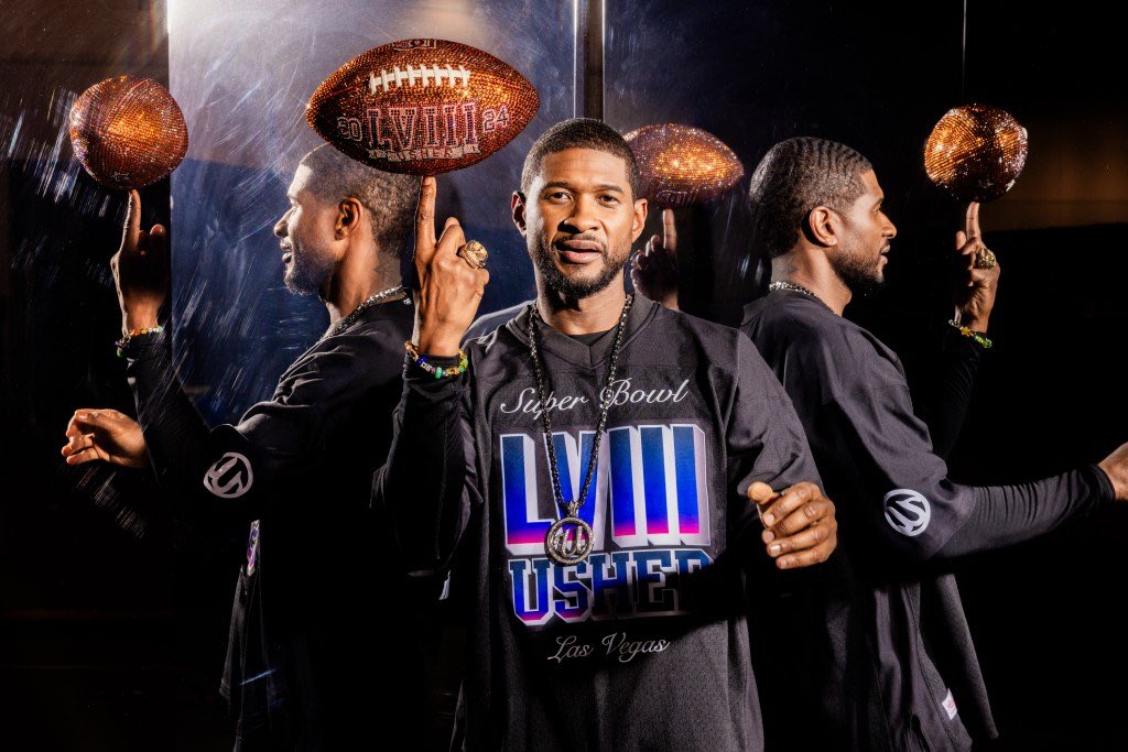 marcihouseman's tweet photo. My favorite part of the Super Bowl?
Usher proclaiming to the world that God answers prayers.
#Truth #BestHalftimeEver https://t.co/60rcV5jxhG
