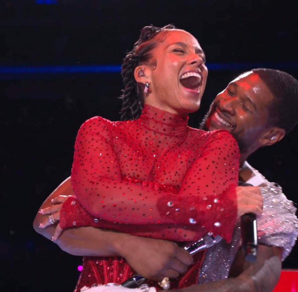 RGIII's tweet photo. Swizz Beatz gotta beat Usher’s Ass right? https://t.co/cNMKpf83KR