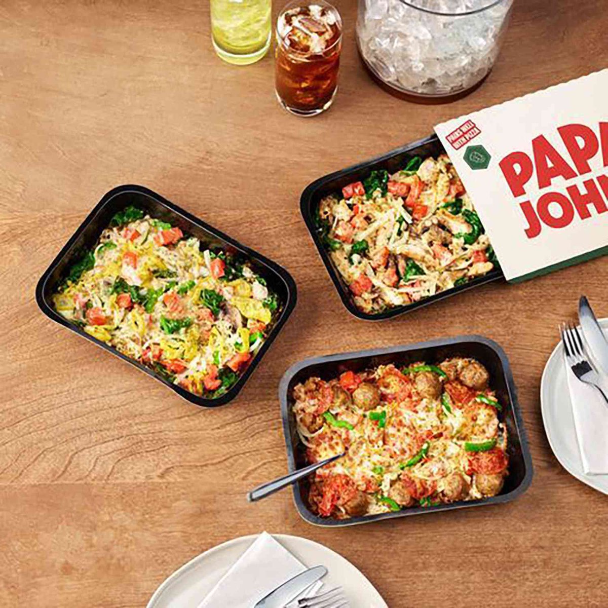 tririta's tweet photo. What ordered vs. what I got.  #papajohns #papajohnspizza https://t.co/PiS02E27Ta