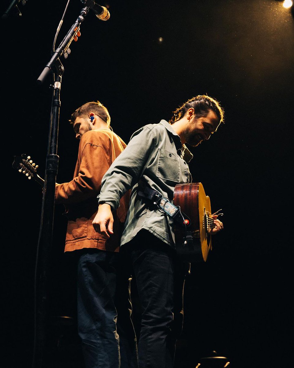 Fotos do show de ontem na First Direct Arena em Leeds, Reino Unido.

(📷: byuchechi via Instagram)