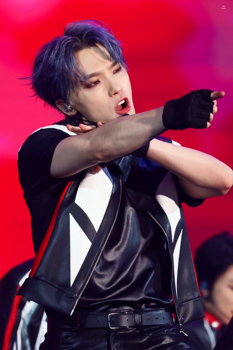 ㅎㅎ
늦었지만
디노야생일추카해용💕💕🙇‍♀️