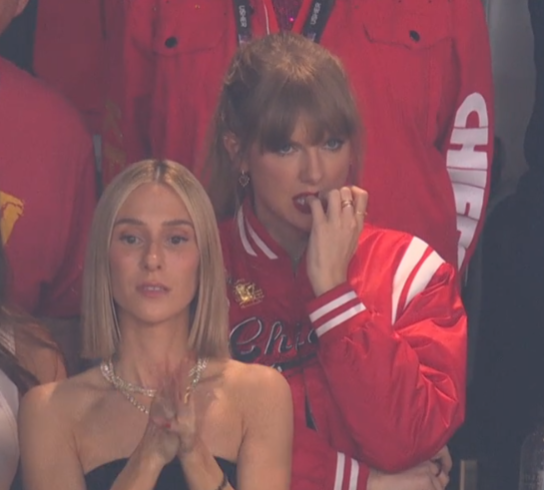 matiasLp459's tweet photo. Yo en estos momentos sin entender nada
 #SuperBowl https://t.co/PPGpuXmeOu