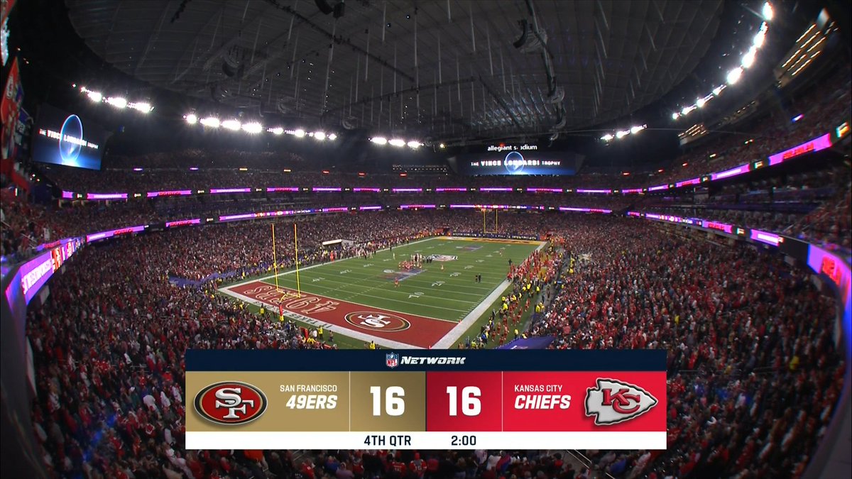 ITVSport's tweet image. Two minutes to play in #SuperBowlLVII ⏱️

Who ya got? 🤔

Join us on @ITV now for the finale 👀