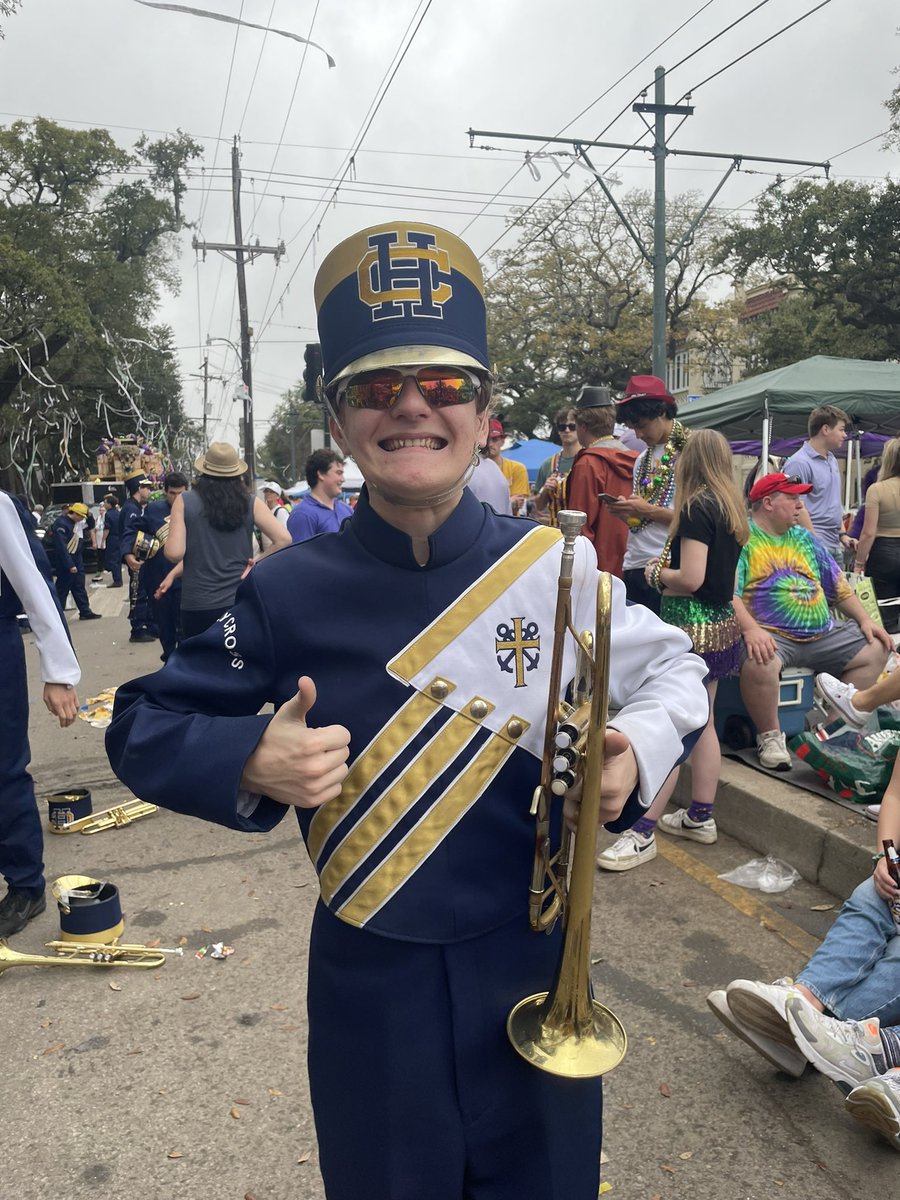 Holy Cross School tweet media