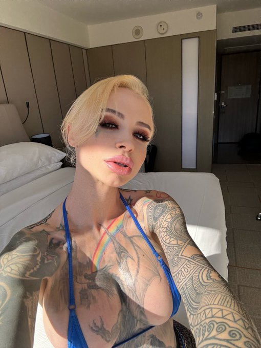 Thanks @SlayherJax for pumping my ass properly today in a beautiful Sheraton Hotel room 🍩 https://t.<a class="tags" href="/tag/slayherjax">@slayherjax</a>