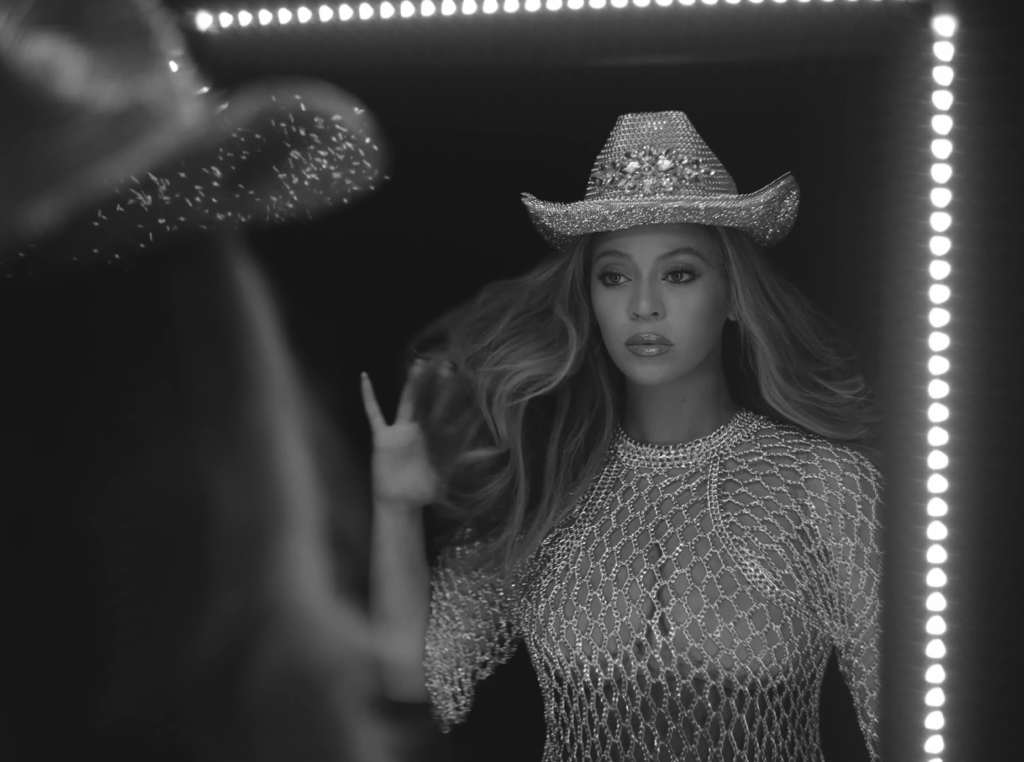 beyoncepress's tweet photo. OH BEYONCÉ!!! https://t.co/r34wWVmmLC