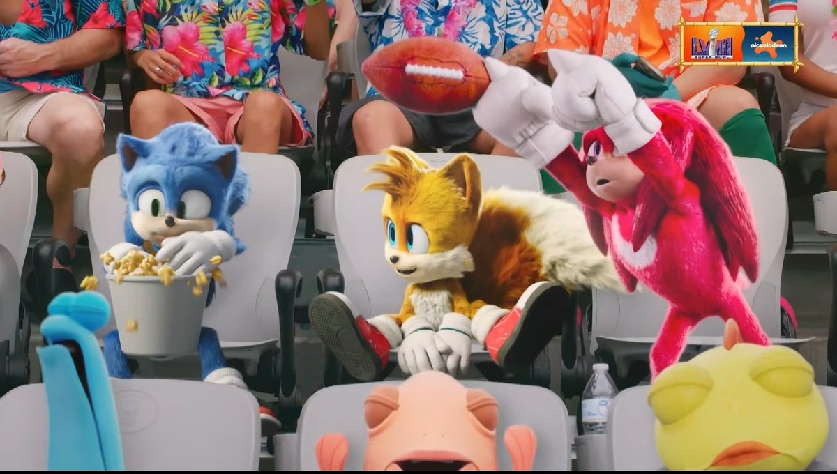 Sonic, Tails, and Knuckles spotted with the audience at the Super Bowl #SuperBowl #SuperBowlLVlll #Knuckles #SonicTheHedegehog #Tails