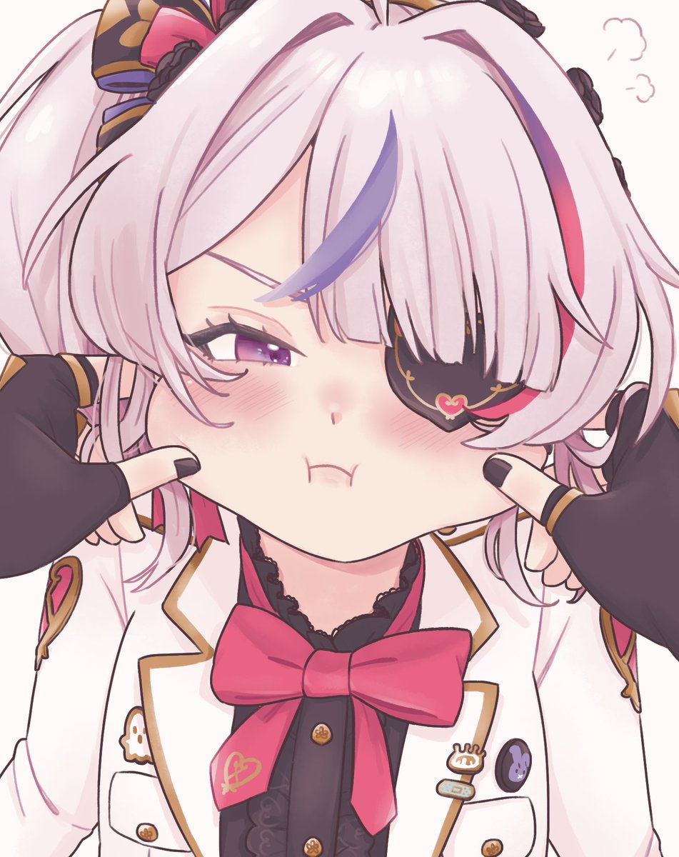 TiaLiani5's tweet photo. Hmph! https://t.co/7hDaxRBBj6