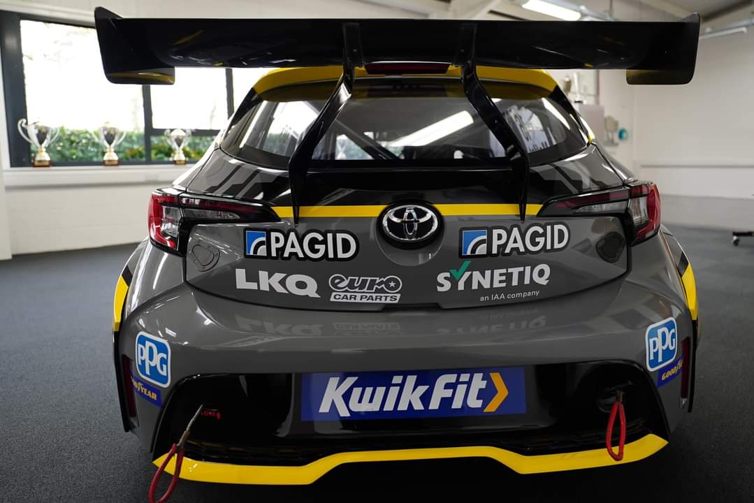 *BREAKING*

4-time <a href="/BTCC/">BTCC</a> race-winner <a href="/AidenMoffat16/">Aiden Moffat</a> joins <a href="/SpeedworksMS/">Speedworks Motorsport</a>, completing the LKQ Euro Parts with SYNETIQ side of the garage alongside <a href="/cooksport/">Josh Cook</a>.

An terrific move to the progressive Toyota outfit for the Scot.

Good luck, Aiden 🏴󠁧󠁢󠁳󠁣󠁴󠁿
#BreakingNews #btcc #TOYOTA #scotland