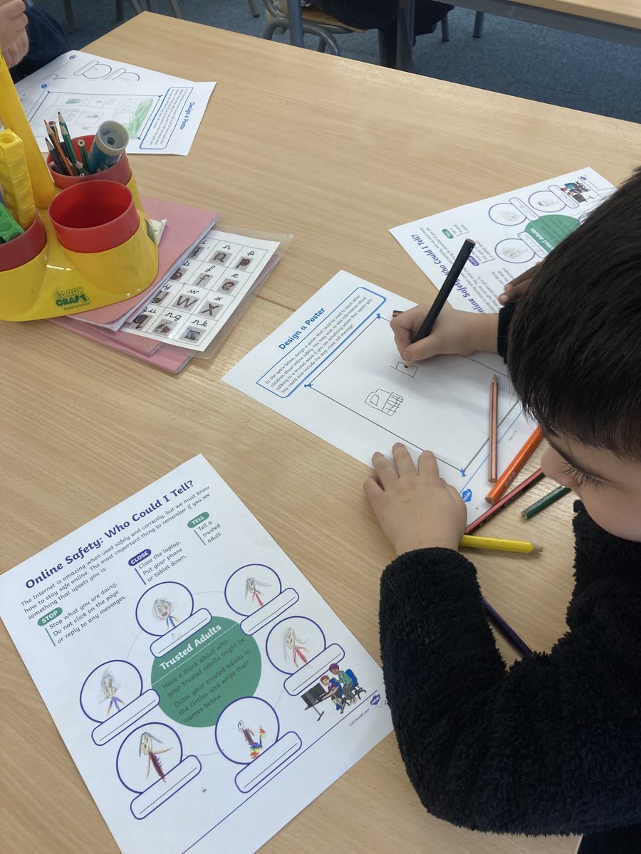 Pimlico Primary (@pimlicoprimary) on Twitter photo Internet Safety is a very important subject at Pimlico Primary, we educate all of our students about the potential risks of being online. To celebrate Safer Internet Day this year, we asked our pupils to create posters to enlighten others. π»π₯οΈπ Internet Safety is a very important subject at Pimlico Primary, we educate all of our students about the potential risks of being online. To celebrate Safer Internet Day this year, we asked our pupils to create posters to enlighten others. π»π₯οΈπ