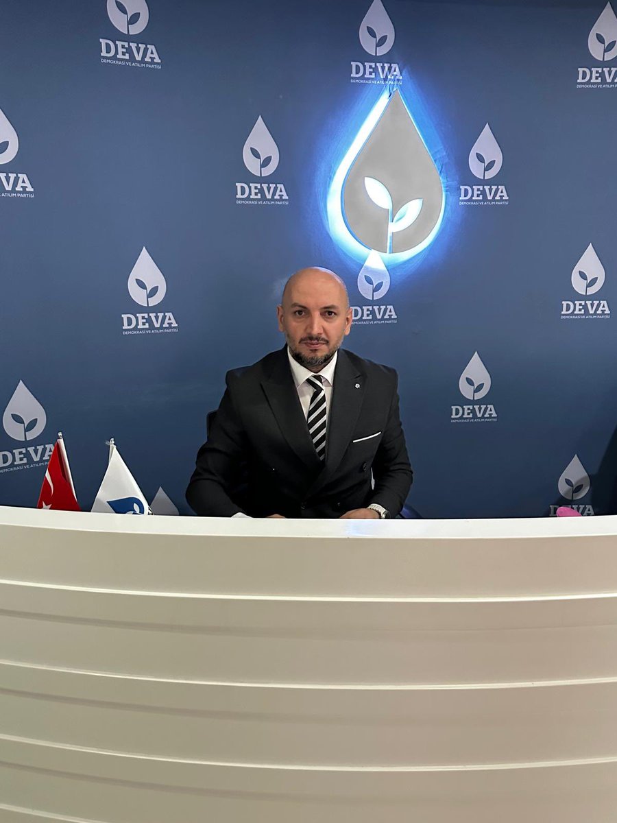 devaankarada's tweet photo. Bugün İl Binamızda nöbetçimiz İl Yönetim Kurulu Üyemiz Efraim Kılıç, siz kıymetli hemşehrilerimizi misafir etmek ve sizlerle hasbihâl etmek için il binamızdalar.
🌱💧🌱💧🌱💧🌱
#DevayaDavet
#AnkaraİçinHazırızBizDEVAYIZ

@devapartisi
@alibabacan
@nutkuakin https://t.co/DOVQWnk7JB