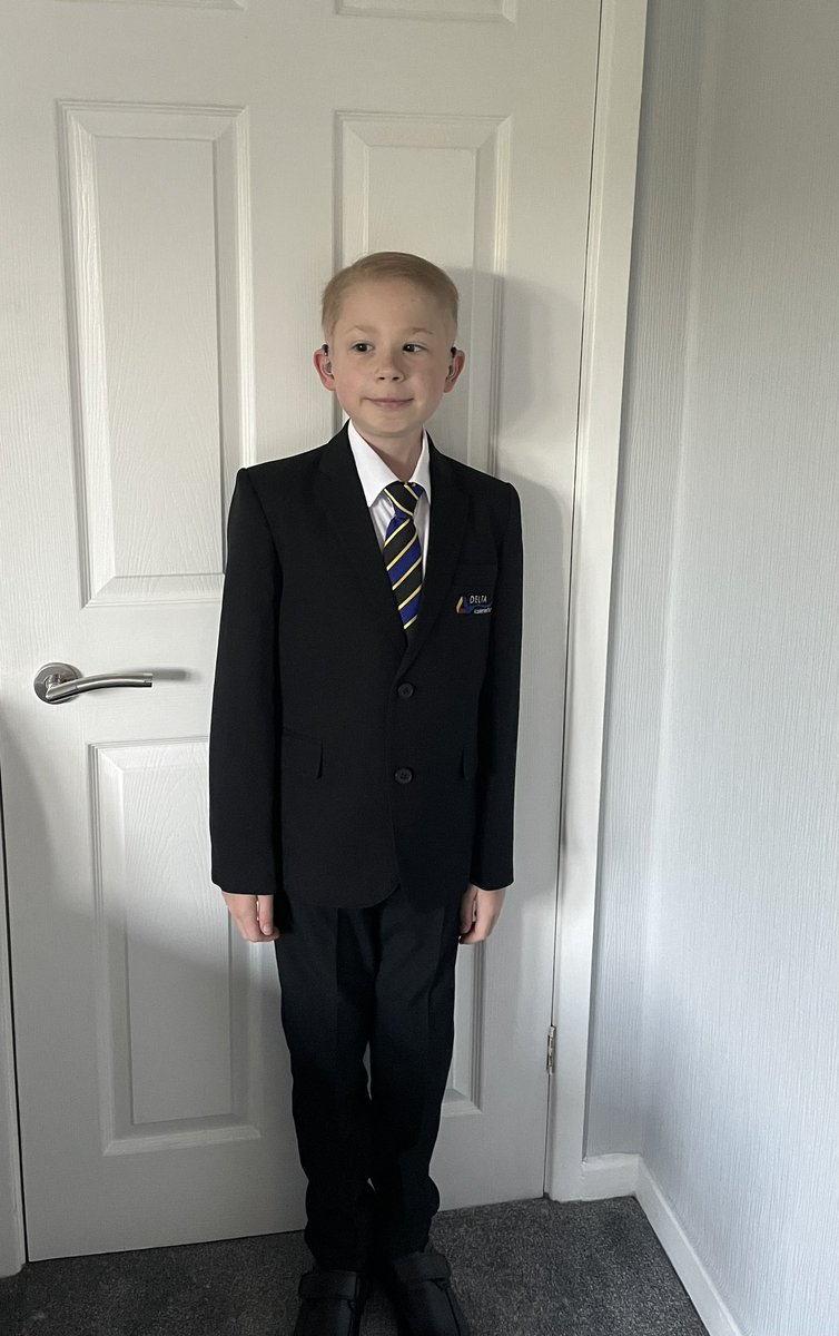 krm020676's tweet photo. 5yrs ago we didn’t know where we would be, but our amazing super hero pushed through his cancer journey. We are forever grateful to @GomersalPSchool for their fast response that day and all their support following. Along with all the support @DeltaManorCroft continue to give. 💙 https://t.co/DqyTOrFLRW