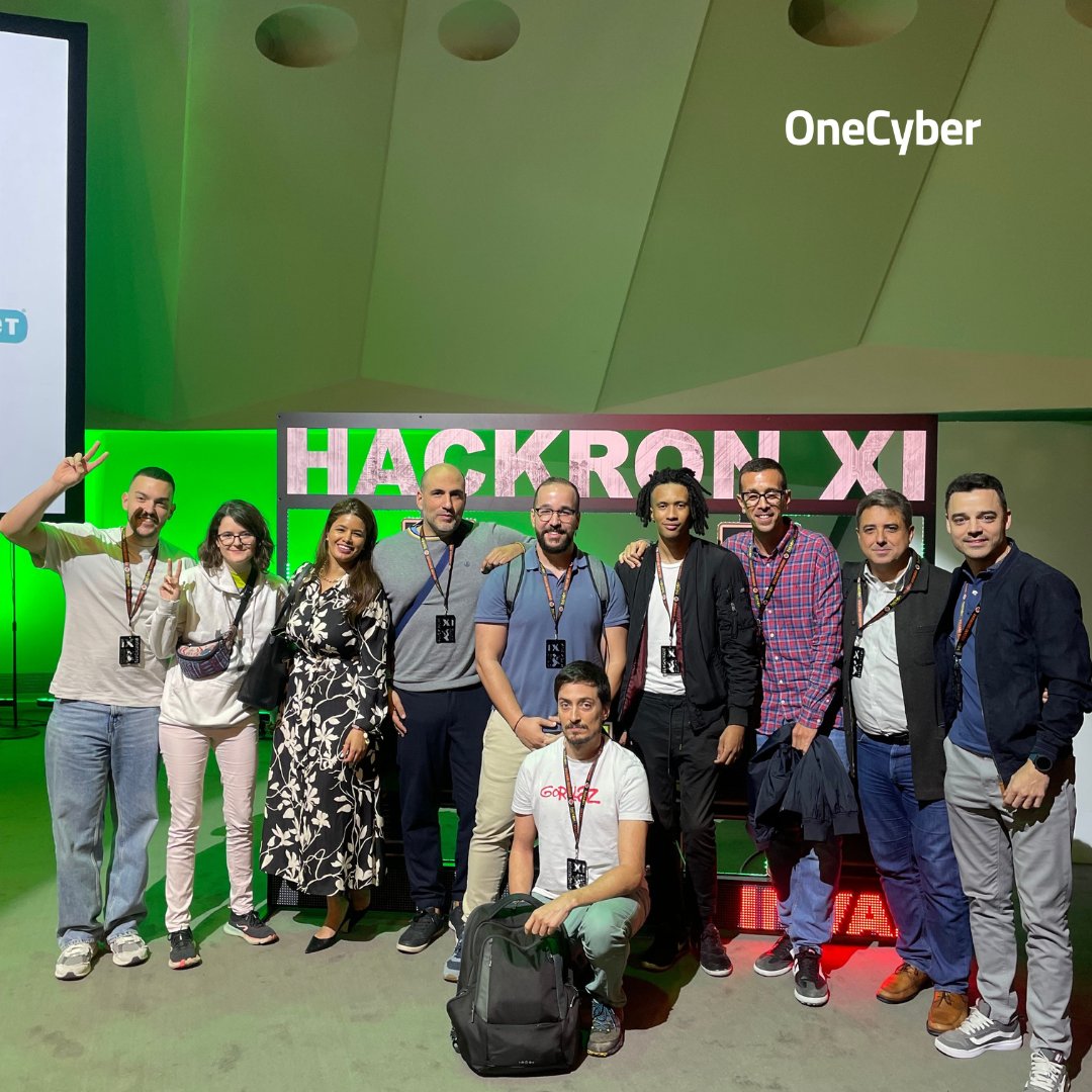 onecyber_es's tweet photo. La semana pasada estuvimos en #hackron2024 rodeados de talento y compartiendo con profesionales del sector las últimas tendencias 🚀 https://t.co/uIIK6voown